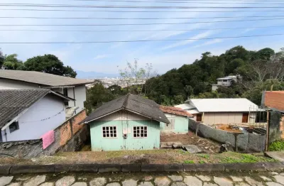 Terreno à venda na Rua Coletor Irineu Comelli, Centro, São José