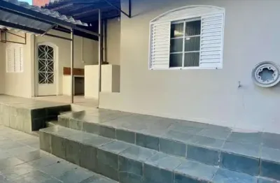 Casa Térrea para Venda em São José dos Campos, Parque Novo Horizonte, 3 dormitórios, 1 suíte, 1 banheiro, 2 vagas