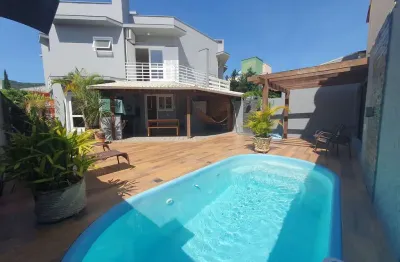 Casa para venda com piscina, 3 quartos no campeche - florianópolis - sc