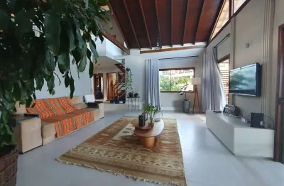 Excelente casa para venda 215m² com 3 dorm - novo campeche - florianópolis / sc