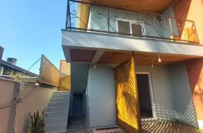 Apartamento novo, 2 dormitórios, 50m da praia no campeche - florianópolis / sc