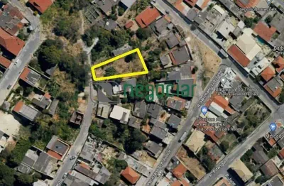 Terreno à venda na Rua Paracatu, Bom Retiro, Betim