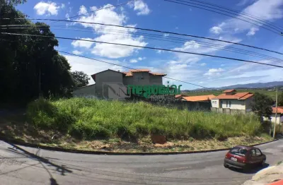 Terreno à venda na Rua Vila Real, São João, Betim