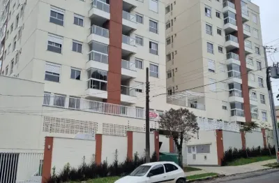 Lindo apartamento mobiliado pertinho do parque bacacheri