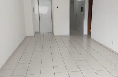 Oportunidade apartamento 3 quartos, 2 vagas de garagem na beira rio
