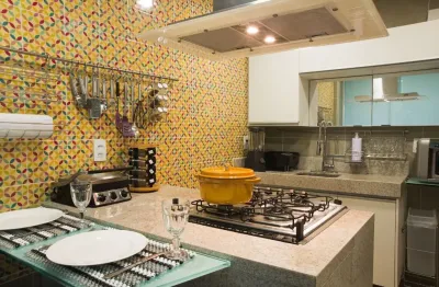Excelente apartamento com 3 quartos e área de lazer no bairro da torre.