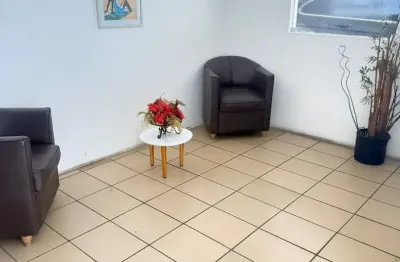 Excelente apartamento pertinho da praia de boa viagem (81) 996344755