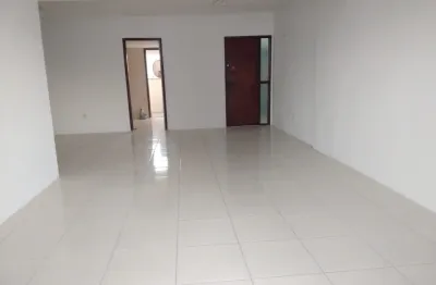 Excelente apartamento com 3 quartos no parnamirim (81)992640808