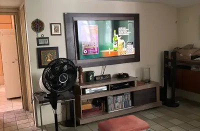 Excelente cobertura próximo ao atacado dos presente no bairro da torre  81996344755