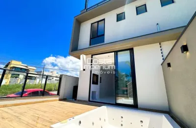 Casa triplex exclusivo com 3 suítes, 02 vagas e spa em balneário camboriú