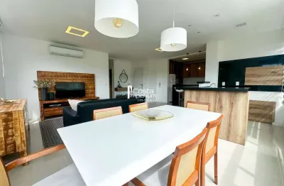 Apartamento à venda no bairro pioneiros em balneário camboriú/sc