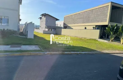 Terreno à venda na Rua Ivo José Rebello, --, Santa Regina, Camboriú