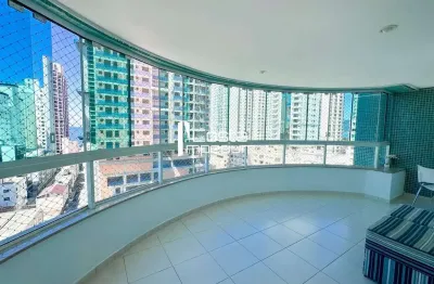 Apartamento com 3 Suítes para Locação Anual – Ed. Porto do Sol