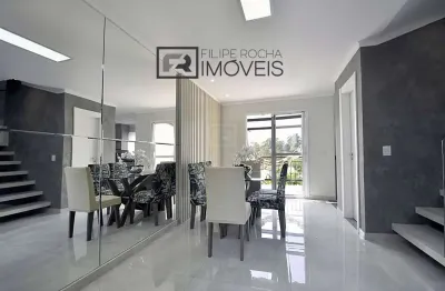 Linda casa tipo sobrado com 3 quartos dentro do condominio parque rizzo