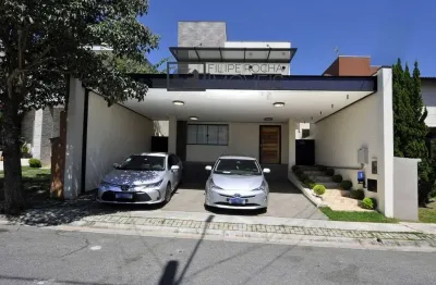 Casa de alto padrao 3 quartos no condominio terras de sao fernando cotia