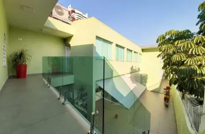 Casa com 3 quartos para alugar na Rua Júlio de Castilhos, Belenzinho, São Paulo