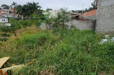 Terreno à venda na Rua Benedito Sebastião Sobrinho, Vila Central, Ferraz de Vasconcelos