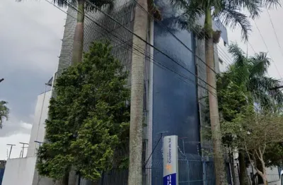 Prédio para alugar na Rua Parioto, Vila Jacuí, São Paulo