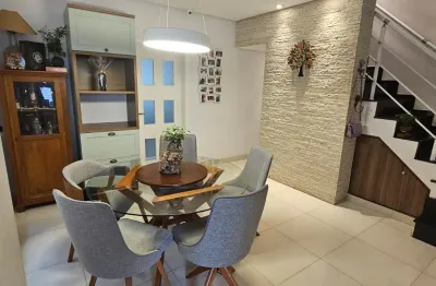 Casa com 3 quartos à venda na Rua Épiro, Vila Alexandria, São Paulo