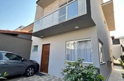 Casa com 3 quartos à venda na Rua Ivan Guedes Guimarães, Villa Di Cesar, Mogi das Cruzes