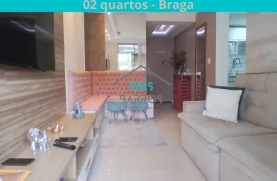 Apartamento à Venda no Braga – Reformado, Varanda e Vaga | 74 m²