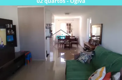 Apartamento  com 02 quartos  à venda na ogiva em cabo frio - rj