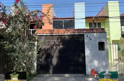 Casa com 2 quartos à venda na Avenida da Eternidade, 676, Cosmorama, Mesquita