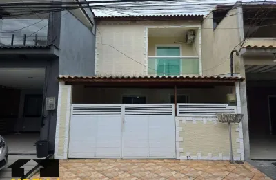 Casa em condomínio fechado com 3 quartos para alugar na Rua Rodolpho Pessoa, 341, Cosmorama, Mesquita
