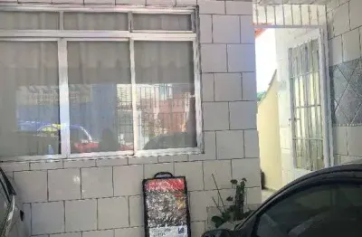 Casa terrea com 2 dormitorios e churrasqueira na varanda em osasco