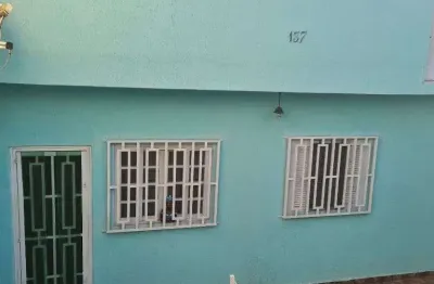 Casa a venda no bairro vila yolanda em osasco - 2 dormitorios e quintal espacoso!