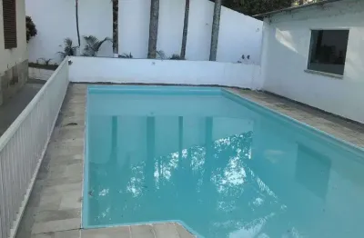 Casa com 3 quartos à venda no Três Montanhas, Osasco 