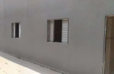 Casa para alugar no Jaguare, Sao Paulo: 1 dormitorio e amplo quintal