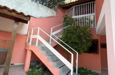 Sobrado a venda na vila sao francisco - 3 suites, churrasqueira e quintal