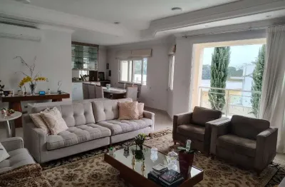 Casa de luxo para alugar em condominio no bairro tanquinho, santana de parnaiba.