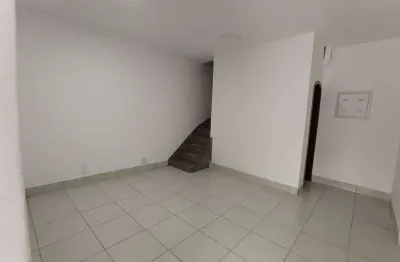 Casa para alugar no jaguare, sao paulo - 3 dormitorios, suite e quintal!