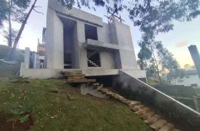 Casa a venda em santana de parnaiba no condominio reserva santa anna!