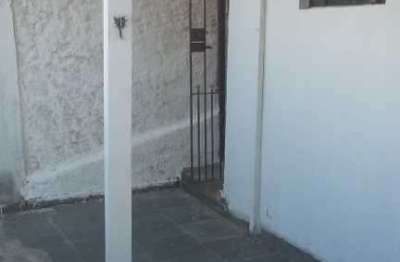 Casa para alugar no jaguare, sao paulo: 1 dormitorio, 1 banheiro, cozinha e lavanderia!