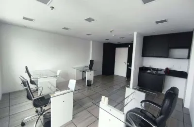 Sala comercial com 1 sala para alugar na Vila Yara, Osasco 