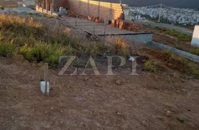 Casa com 3 quartos à venda no jardim bandeirantes, poços de caldas  por r$ 370.000