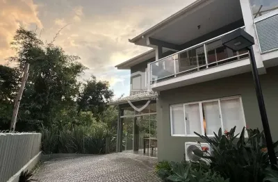 Seu refúgio pé na areia: casa com 2 pavimentos a 3 min da praia mole