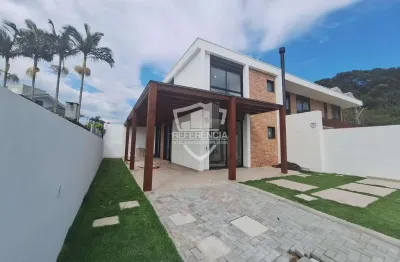 Incrível oportunidade a 4 minutos  da  praiabarra da lagoa, florianópolis!