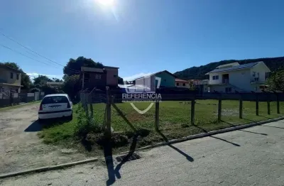 Terreno à venda na Barra da Lagoa, Florianópolis 