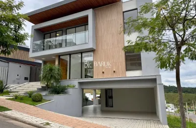 Estrela alta, casa com 4 suítes e 4 vagas. imperdível.  venha conferir!!!