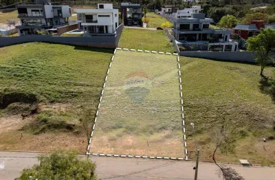 Terras da Alvorada: lote amplo em condomínio de alto padrão no Medeiros