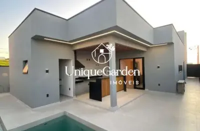 Casa em condomínio de alto padrão com 3 suítes e 4 vagas de garagem em caçapava-sp no condomínio santa mônica - imperdível!