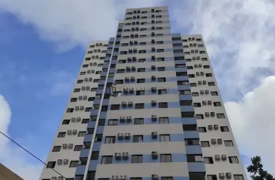 Apartamento à venda com 98m², 3 dormitórios sendo 1 suíte, varanda, dependência completa, 2 vagas,