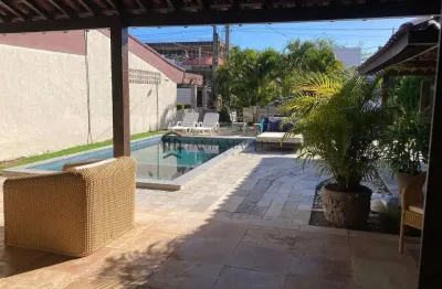 Casa à venda ,com 360m2 terreno 165m2 construídos 4 suítes,  serrambi, ipojuca, pe