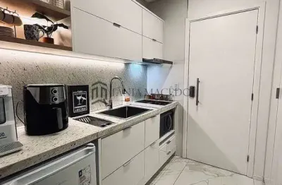 Flat à venda, com 28,55m² 01 quarto, 01 banheiro, 01 vaga de garagem, piscina, varanda,porto, ipoju