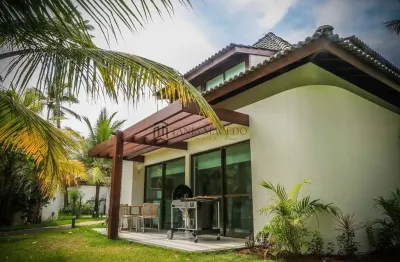 Bangalô à venda no beach class muro alto 
com 130,38m²,  4 quartos (sendo 3 suítes), sala, cozinha,