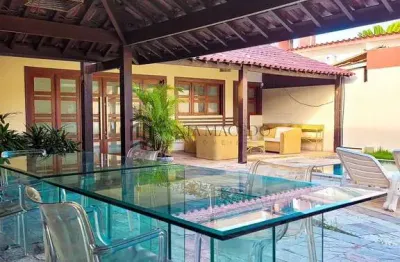 Casa à venda com área de 360m² e 163m² de área construída, 4 suítes, 50m do mar., serrambi , ipojuc